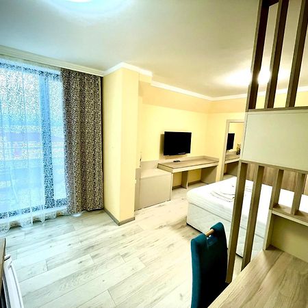 Sea View Apartment Free Parking Приморсько Екстер'єр фото