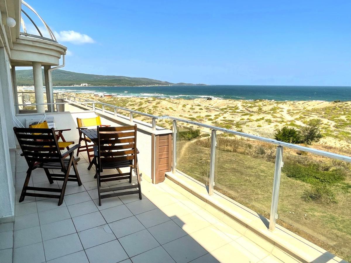 Sea View Apartment Free Parking Приморсько Екстер'єр фото
